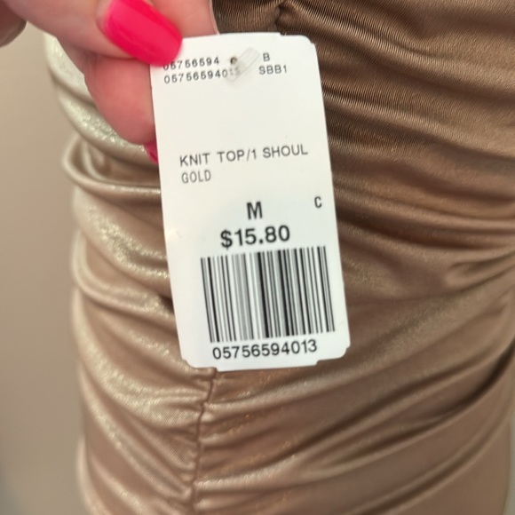 Gold top - Picture 6 of 6